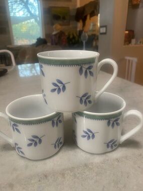 3 Villeroy & Boch  Switch 3 pattern Espresso mugs